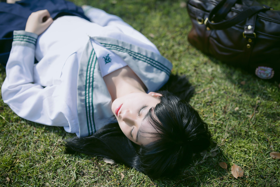 街拍美女图片